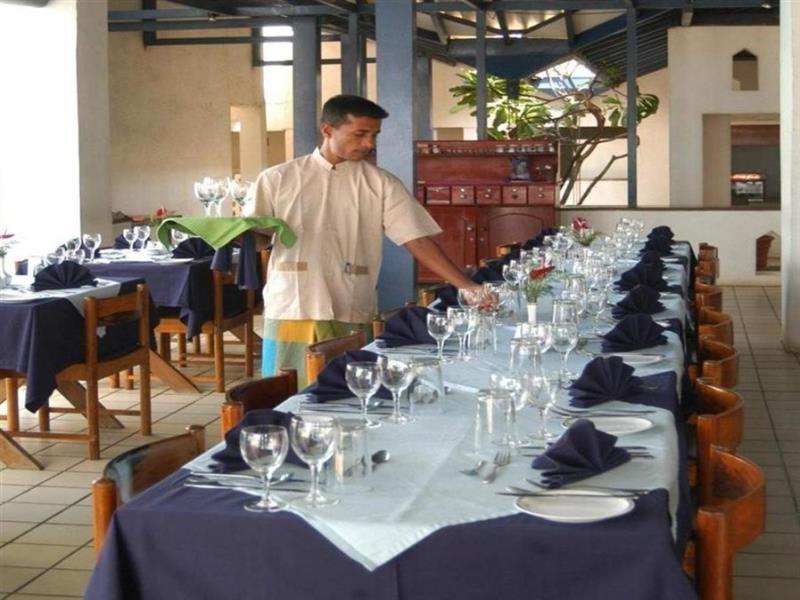 Hotel Sunset Beach Negombo Exterior photo
